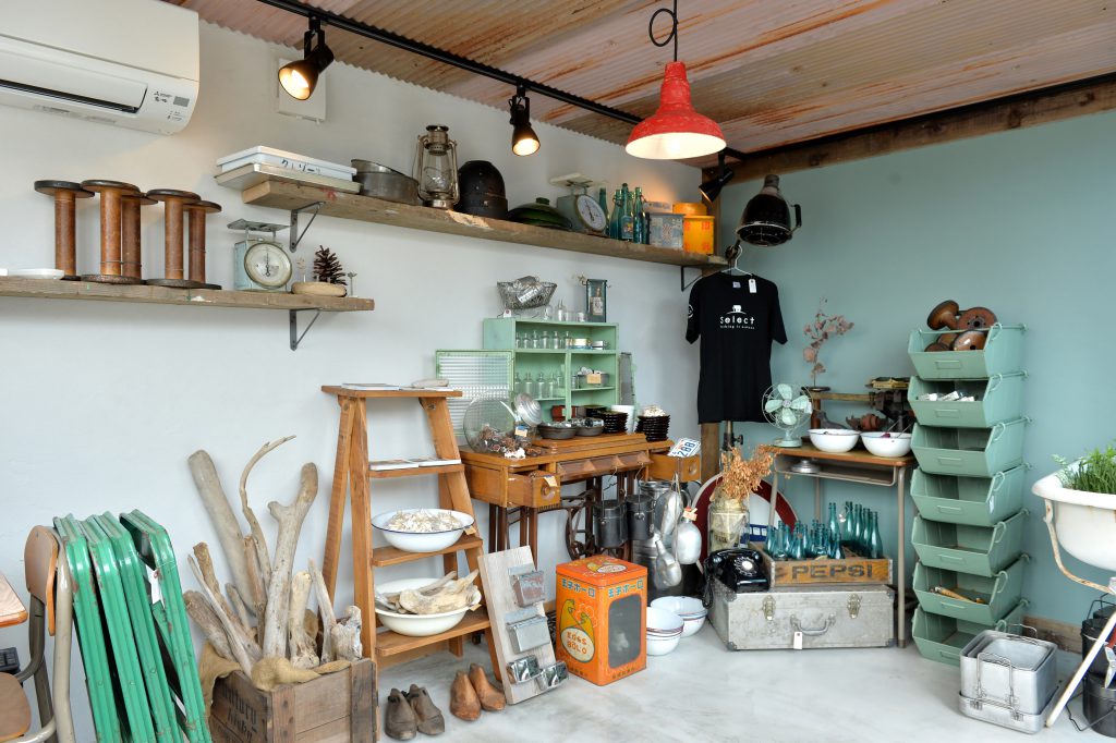 006【フルビルド】車一台分の雑貨店